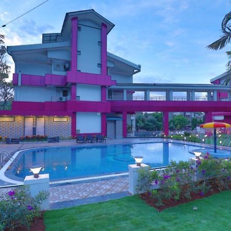Imperial Grande Resort Lonavala Kültér fotó