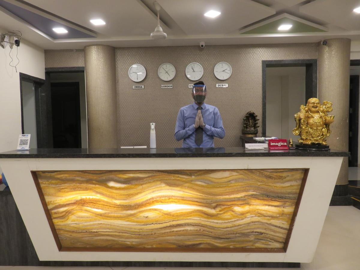 Imperial Grande Resort Lonavala Kültér fotó