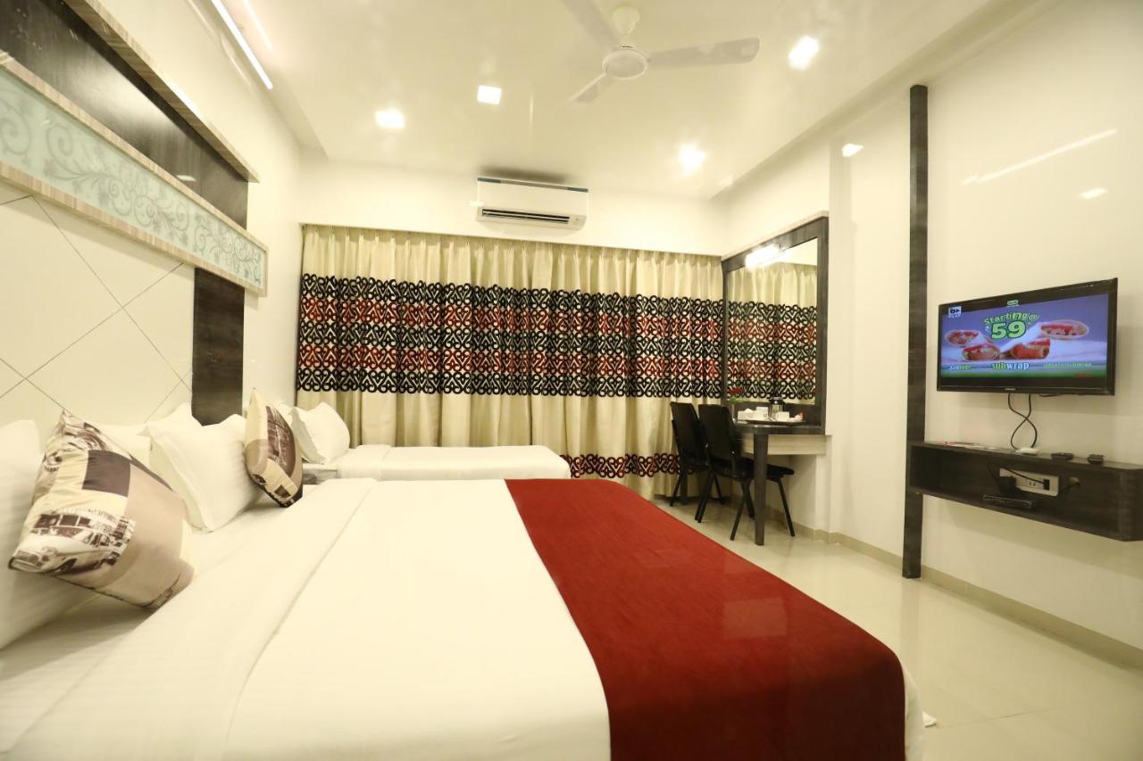 Imperial Grande Resort Lonavala Kültér fotó