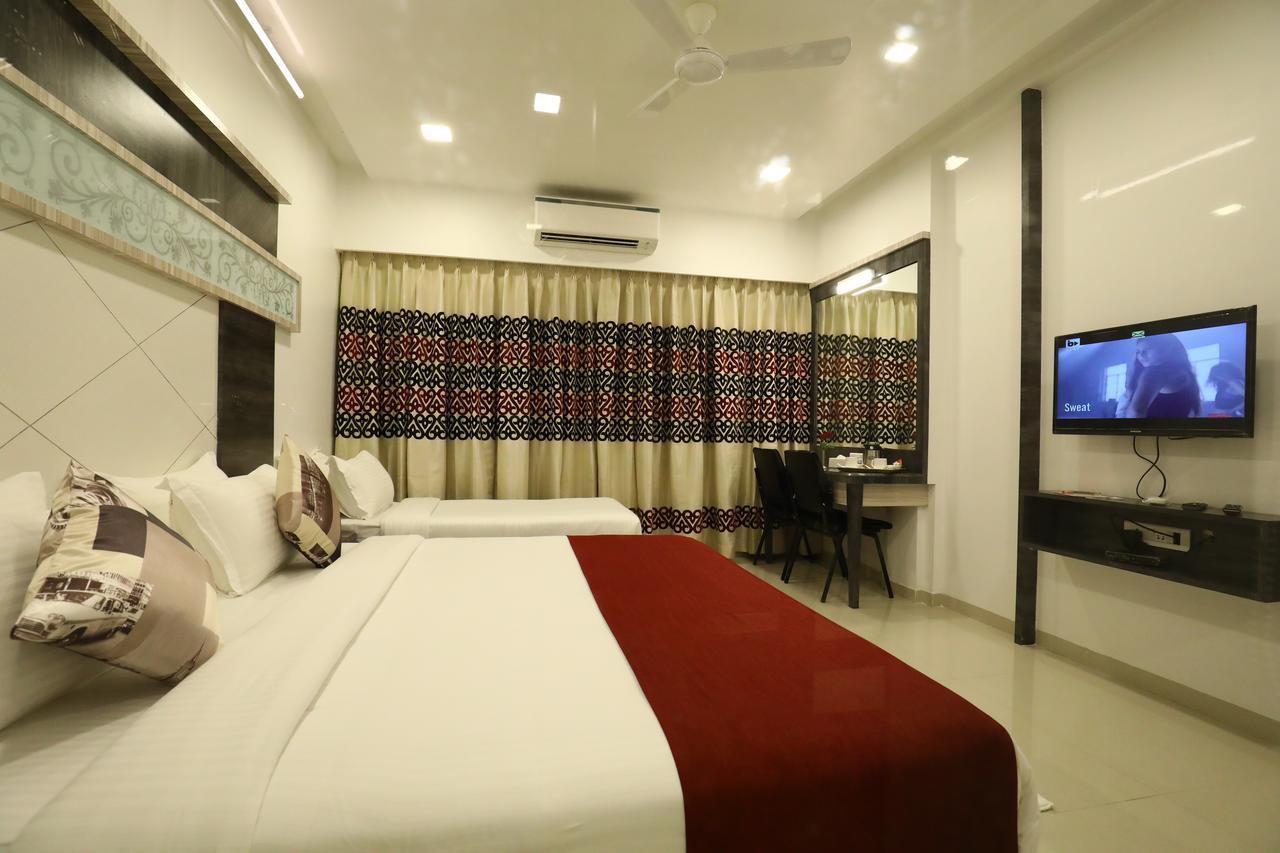 Imperial Grande Resort Lonavala Kültér fotó